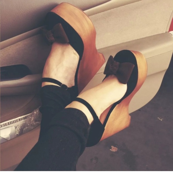 Jeffery Campbell Daisies From Anthropology Black Platform Wedge Heels - Picture 1 of 12